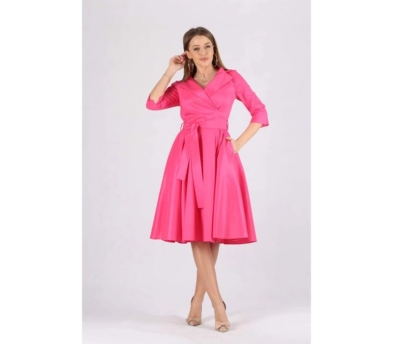 Magenta ruha